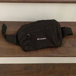 Columbia Waist or Sling Pack